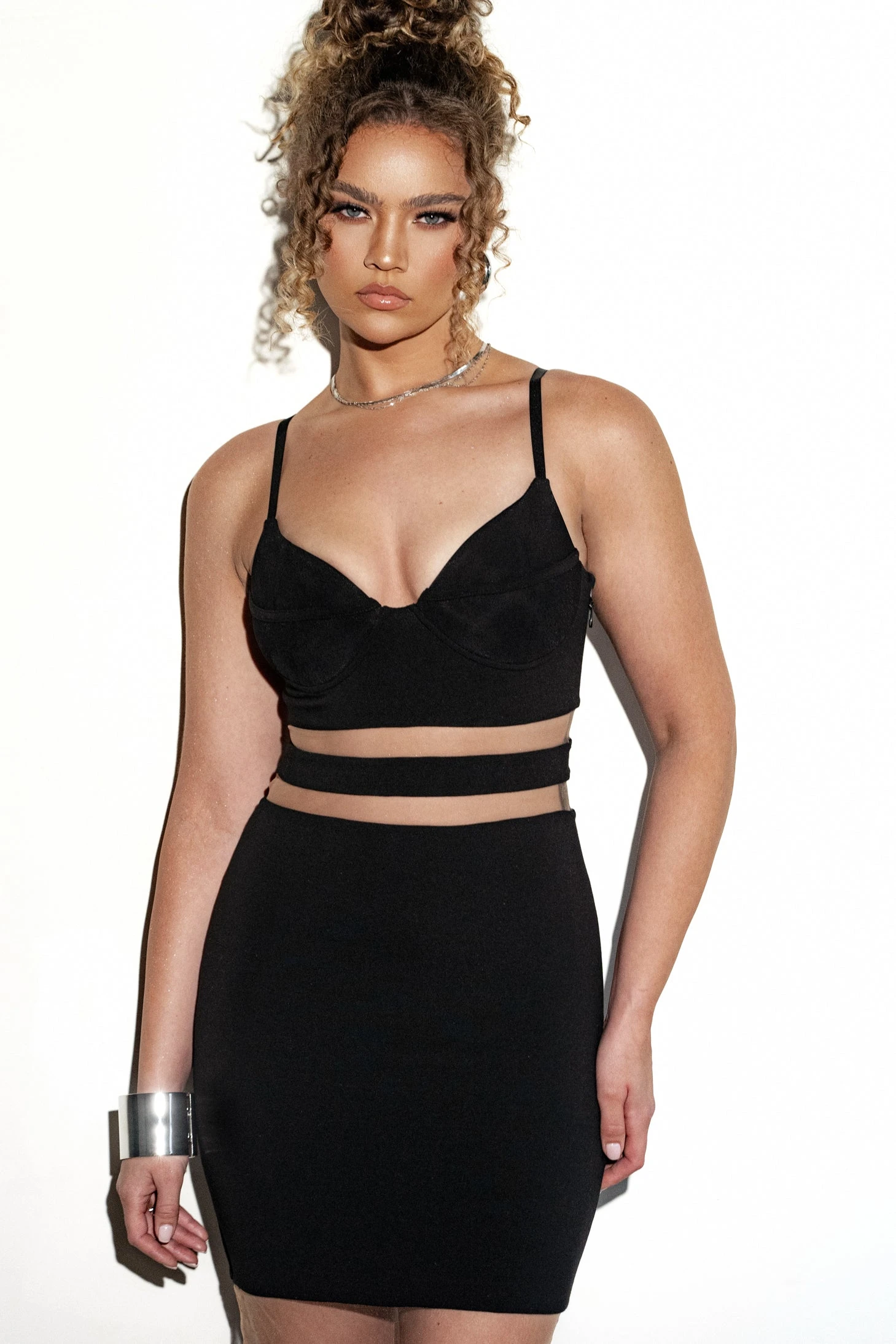 Noir Alysiha Midi Dress - Image 4