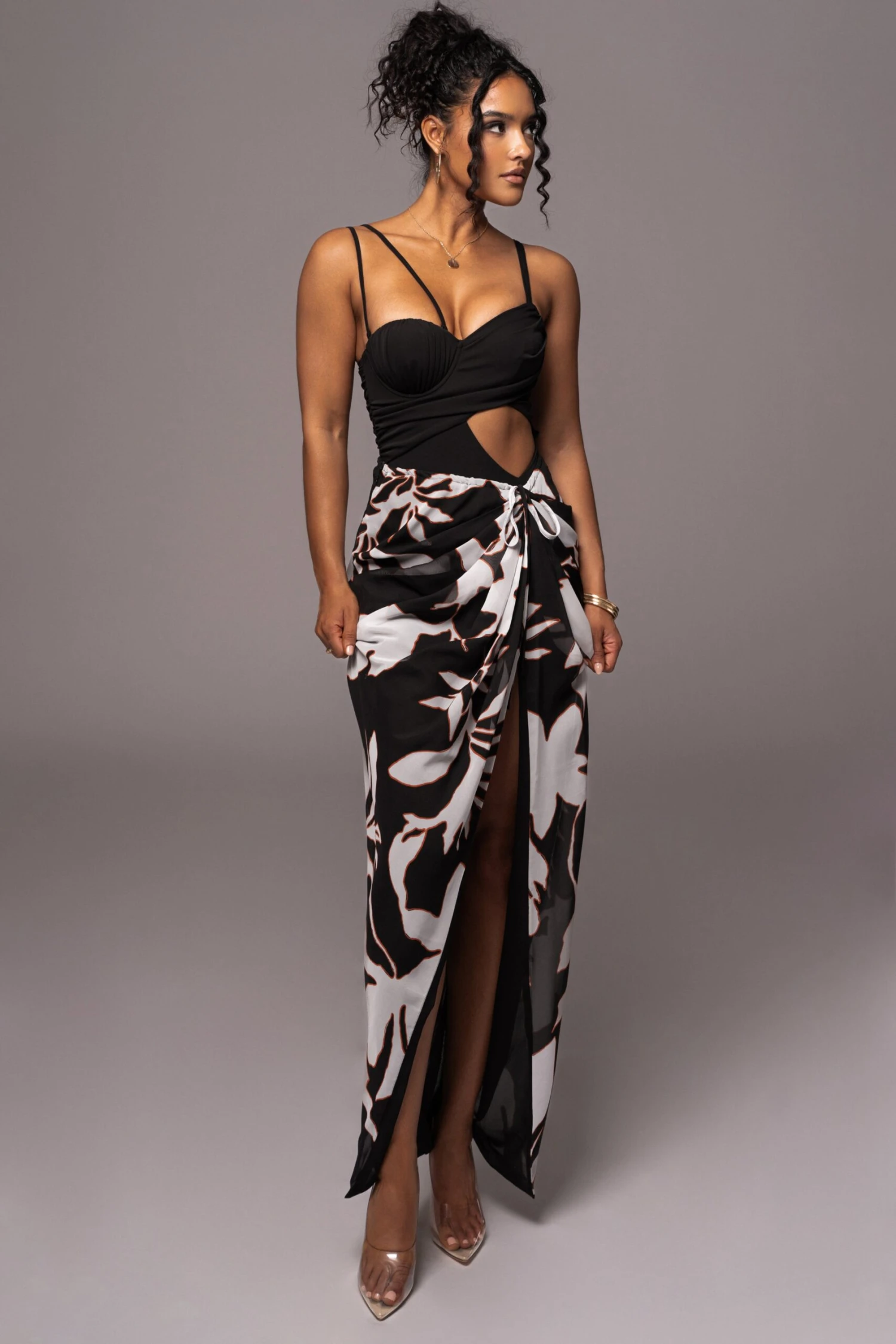 White Floral Endless Oasis Skirt Set