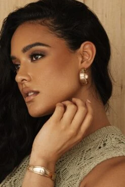 Gold Stelia Hoop Earrings