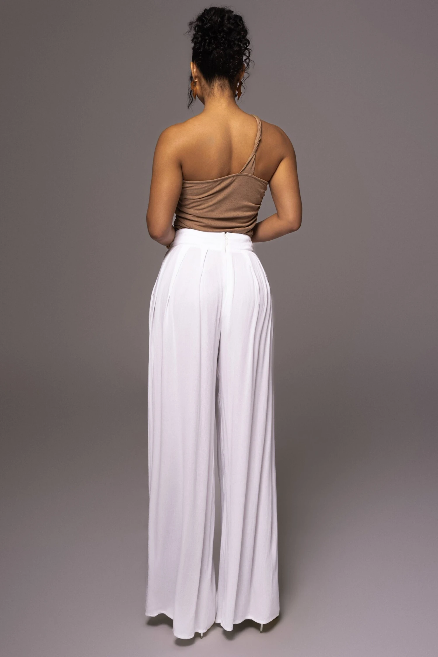 White After Sunset Pleated Pants - Image 10