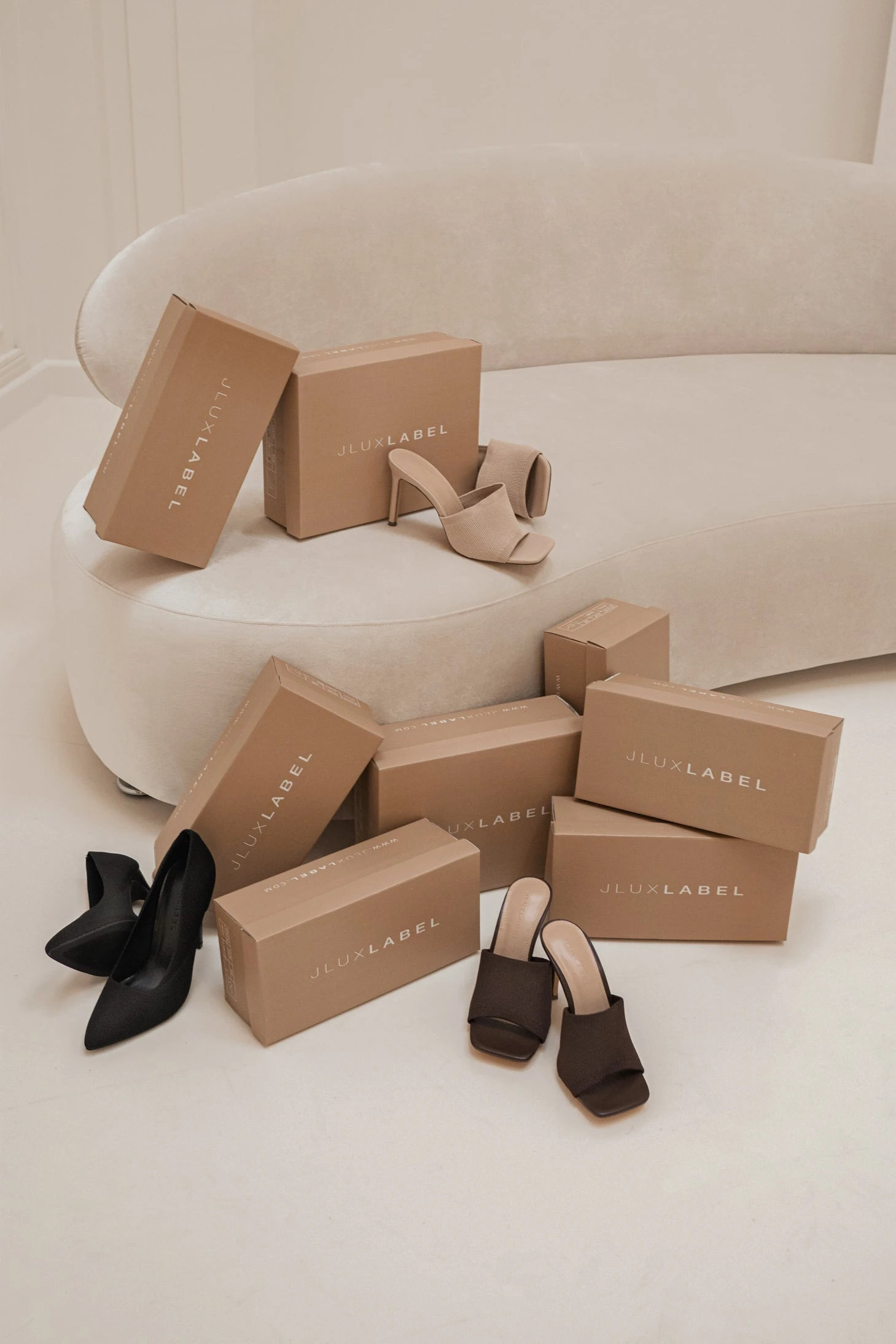 Black Glenna Pointed Toe Pumps - Image 6